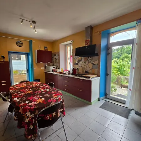 Bed & Breakfast Domaine De Fontenelay Gezier-et-Fontenelay