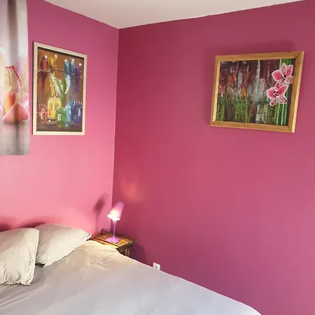 Domaine De Fontenelay Bed & Breakfast